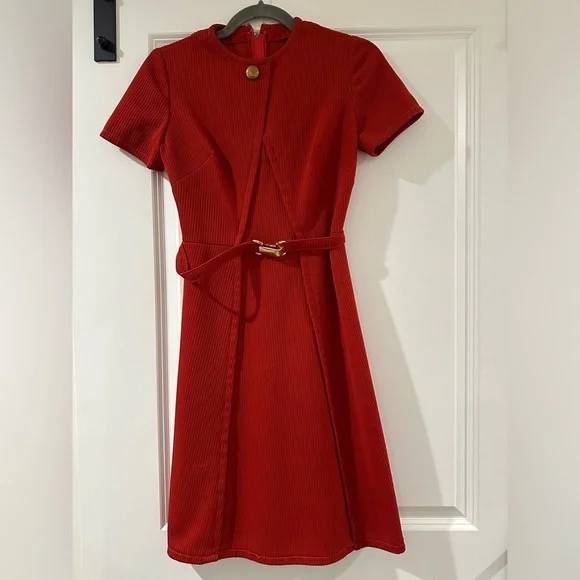 Vintage rust colored short sleeve dress, small - Picture 1 of 4